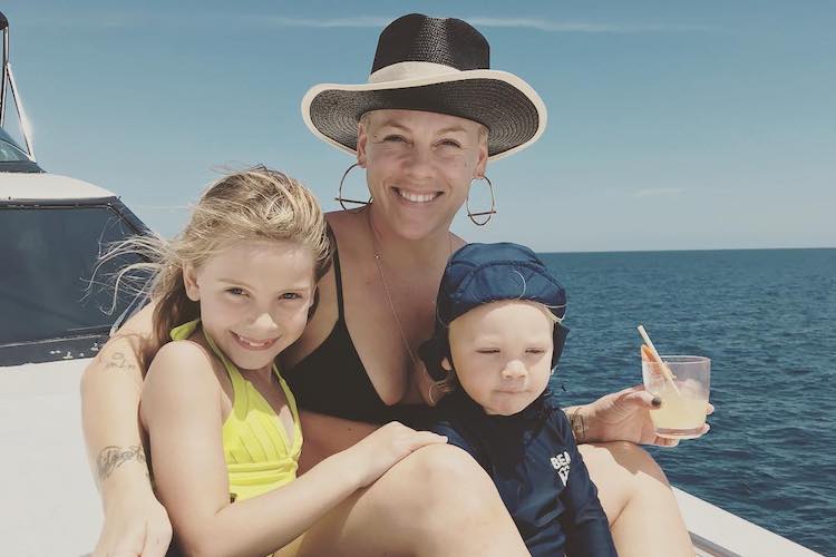 'You Must Be From LA...': 21 Times Pink Clapped Back at Mom-Shamers and Rude Commenters on Social Media