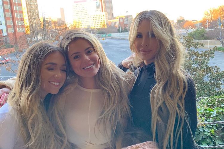 Kim Zolciak Biermann Shares Back to School Messages for Her Kids