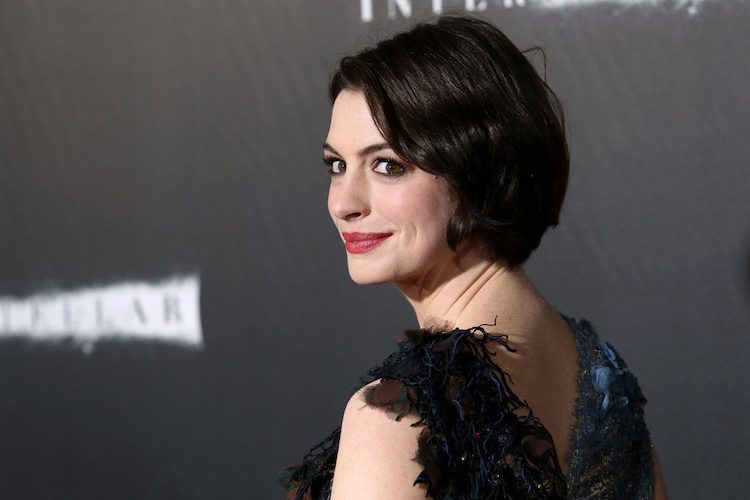 Anne Hathaway Plays Baby Name Prank