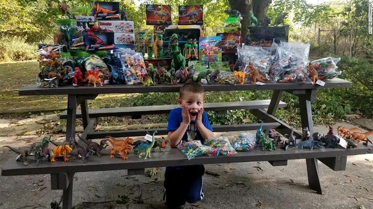 Weston Newswanger: 5-Year-Old Cancer Survivor Donates 3,000 Toys to Hospital Where He Received Treatment