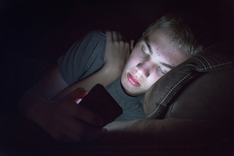 Parents need to check how teens are using screens.