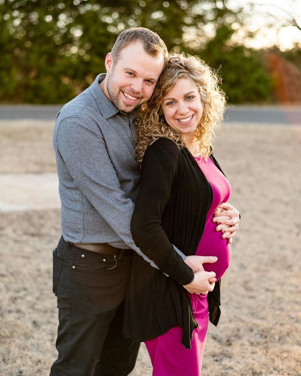 Abbie Duggar's Stunning 8 Month Maternity Shoot