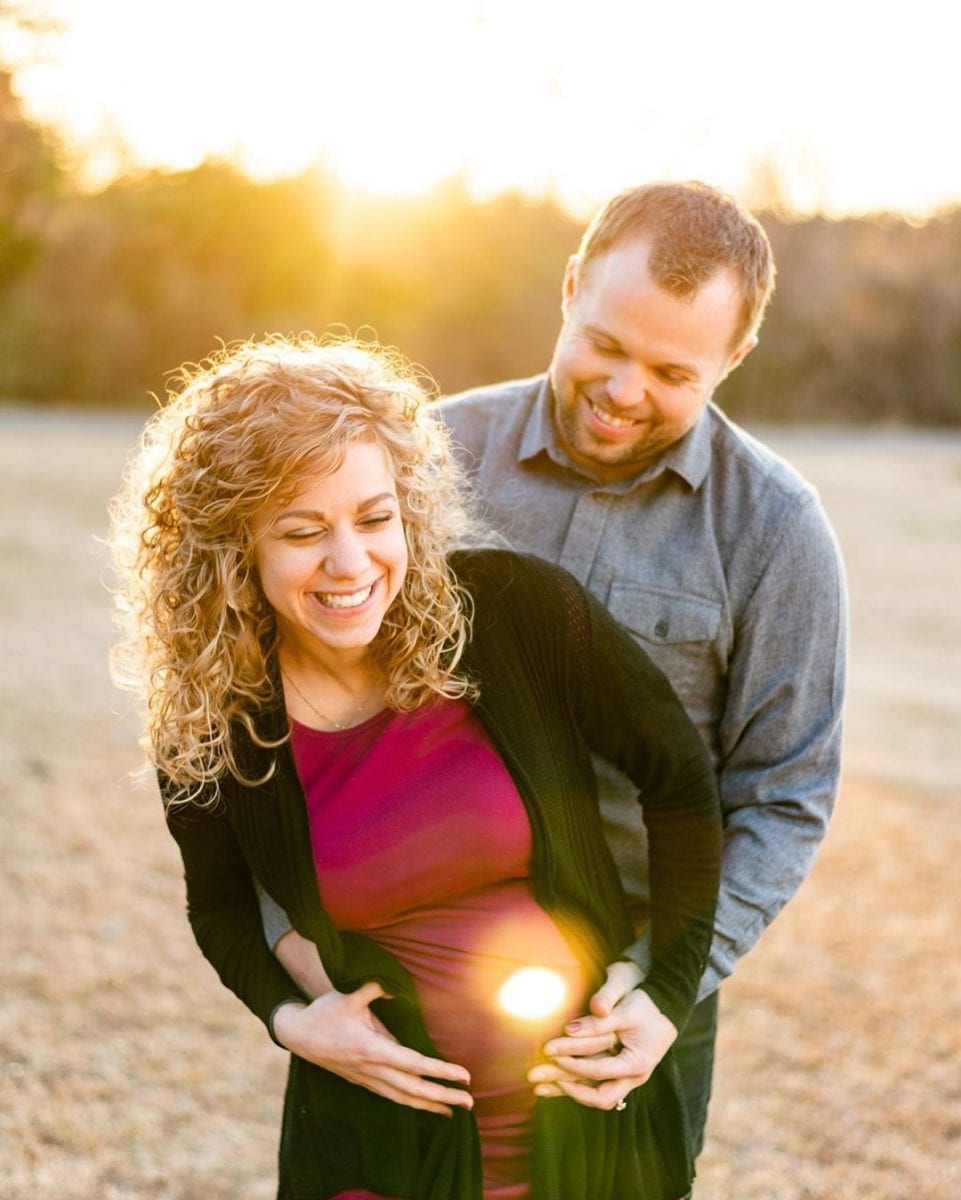 Abbie Duggar's Stunning 8 Month Maternity Shoot