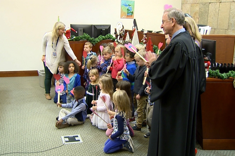 Boy's Entire Kindergarten Class Shows Up for His Adoption Hearing, Proving That Good Things Sometimes Do Happen