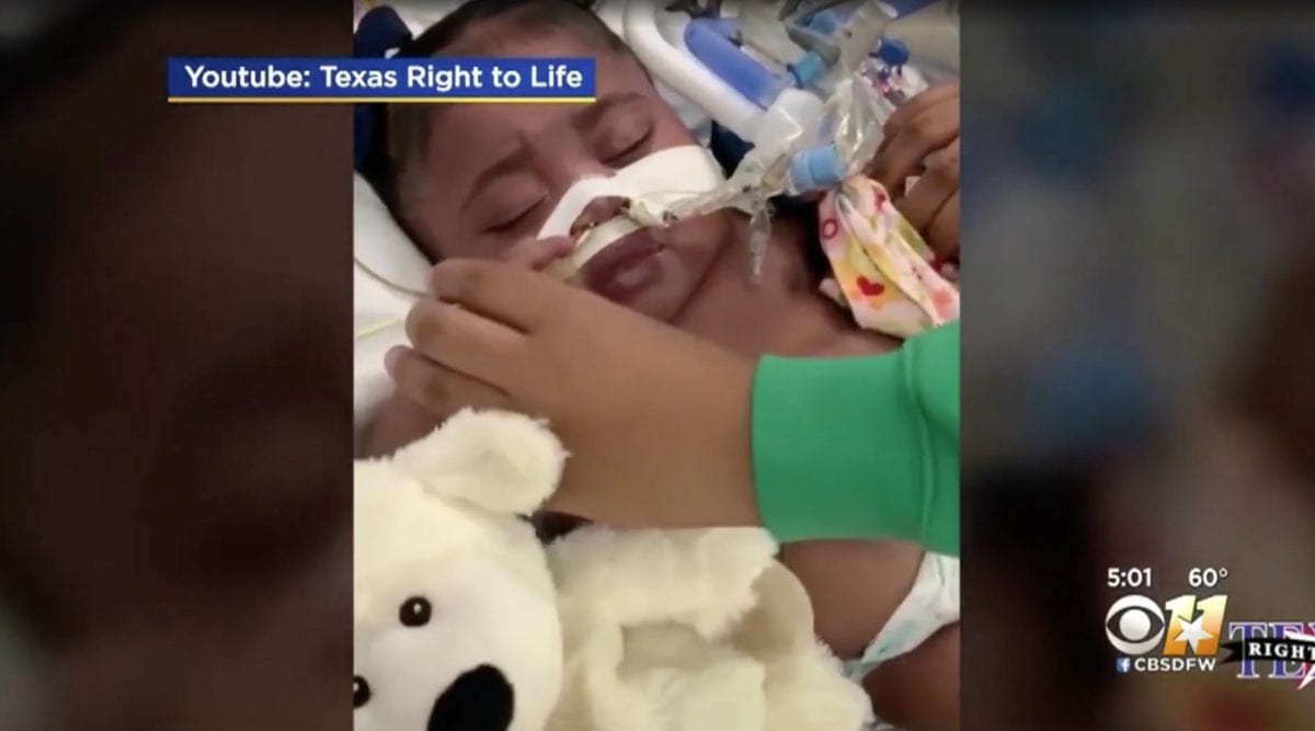 Parents Fight for Right to Keep Tinslee on Life Support