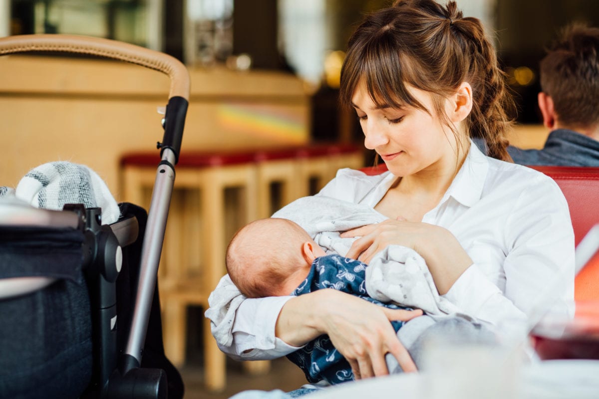 Women Flock to Georgia Chick-Fil-A to Have a Silent Nurse-In