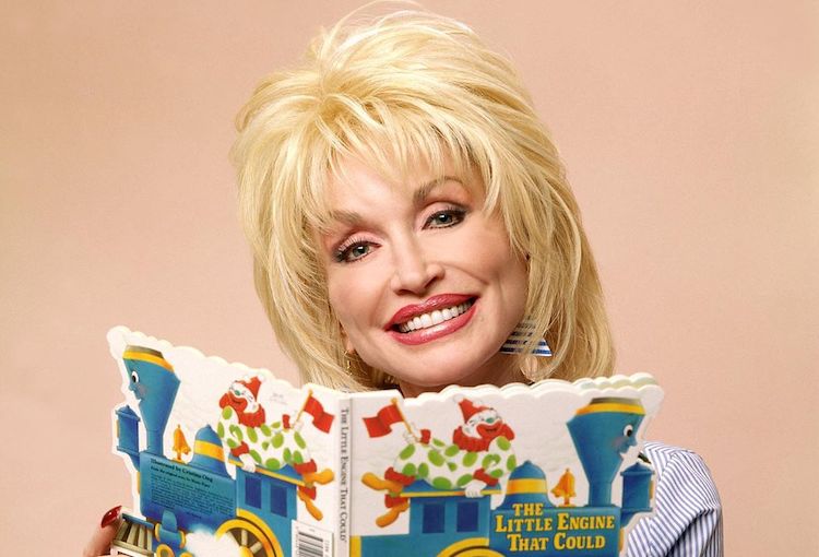 Dolly Parton Will Read Bedtime Stories to Kids