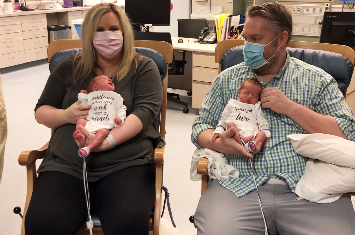 Parents Who Had Coronavirus Hold Twins for the First Time, 3 Weeks After Birth