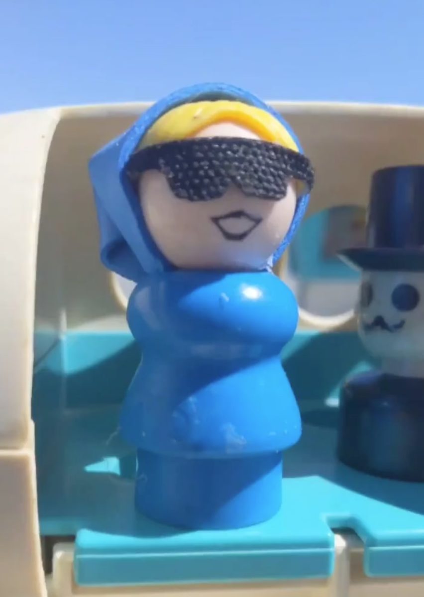 Schitt's Creek Fan Uses Toys to Create Music Video 