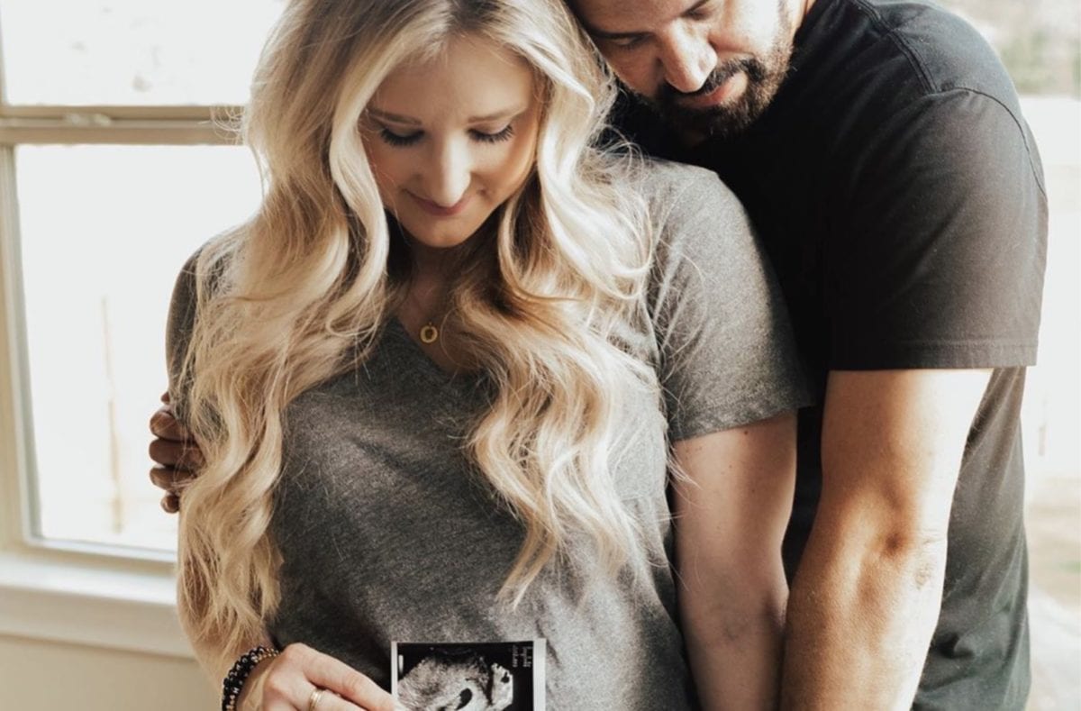 Brittani Boren Leach Pregnant With Rainbow Baby Months After Crew's Sudden Passing on Christmas Day