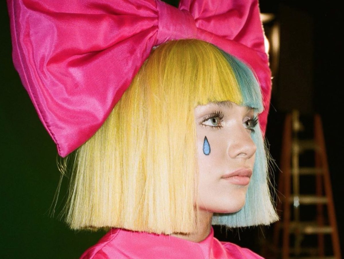 Sia Saves Maddie Ziegler From Boarding With Harvey Weinstein