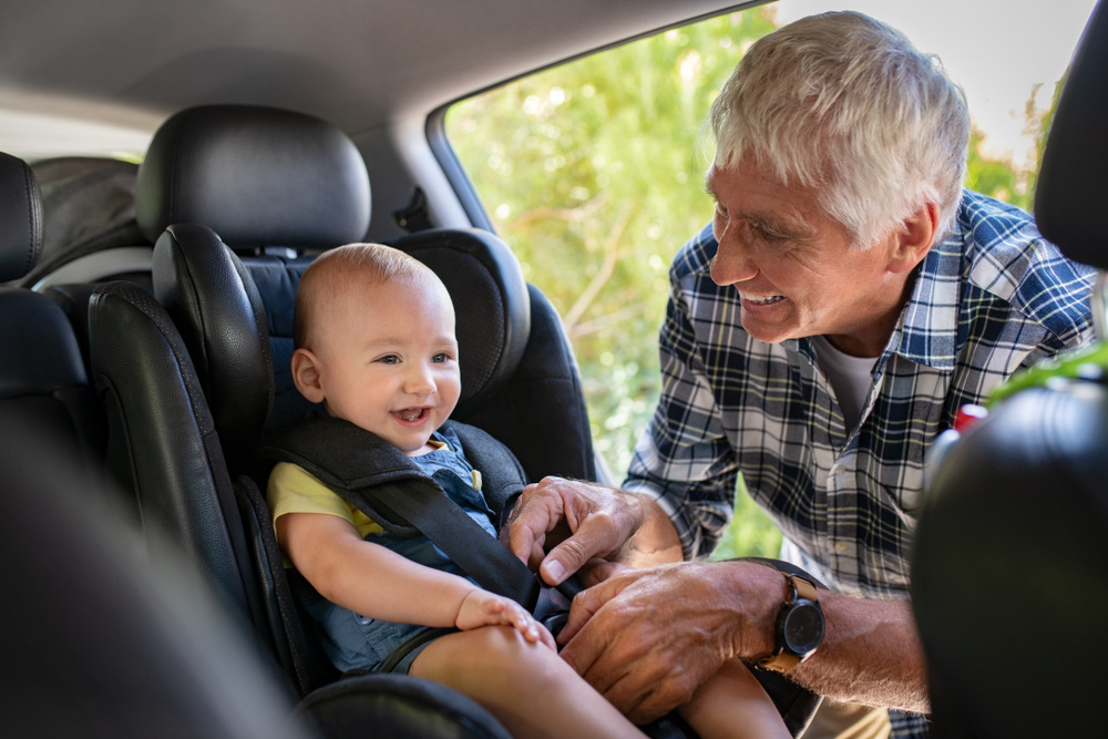 Should This Mom Have to Buy Car Seats for Her Children's Grandparents' Car?