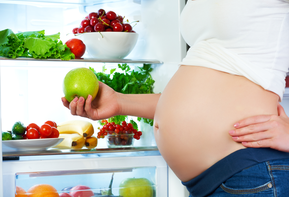 Is There a Healthy Way to Lose Weight While Pregnant?