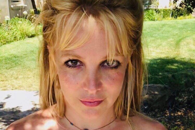 Britney Spears Officially Filed Documents Asking to Have Her Father Removed as Her Sole Conservator