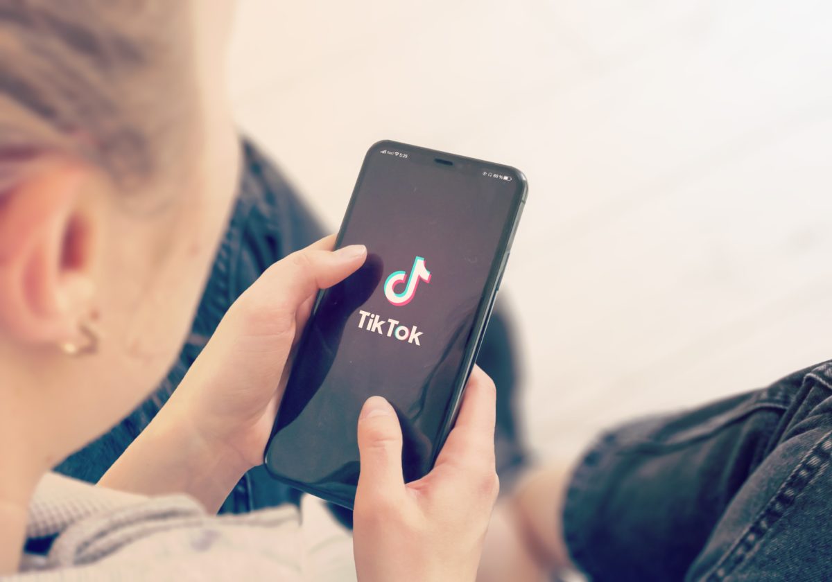 FDA Urges TikTok Users To Abstain From 'Benadryl Challenge'