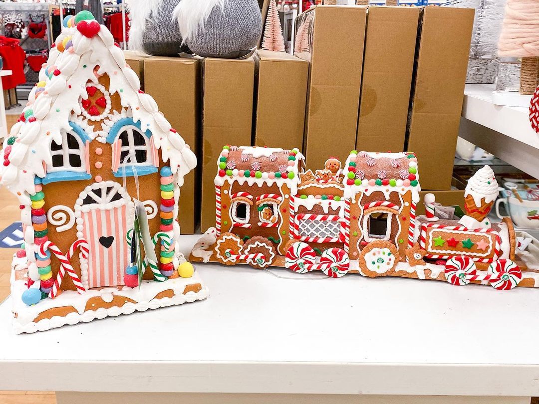 25 Magical Gingerbread Houses to Feast Your Eyes On