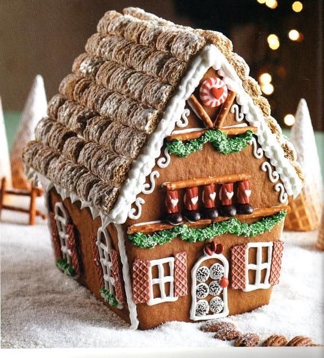 25 Magical Gingerbread Houses to Feast Your Eyes On