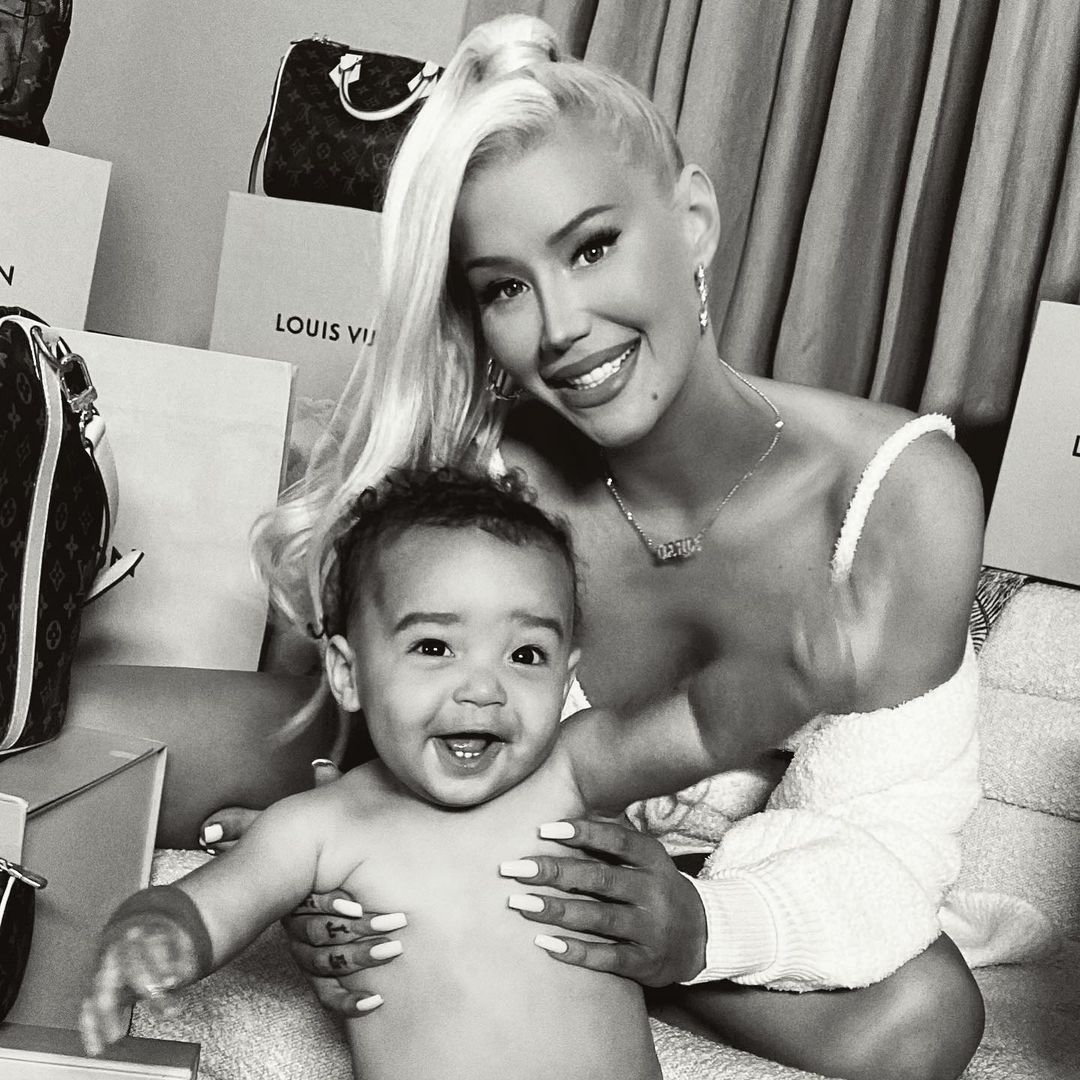 Iggy Azalea Posts Photos Of Son, Slams Ex On Christmas