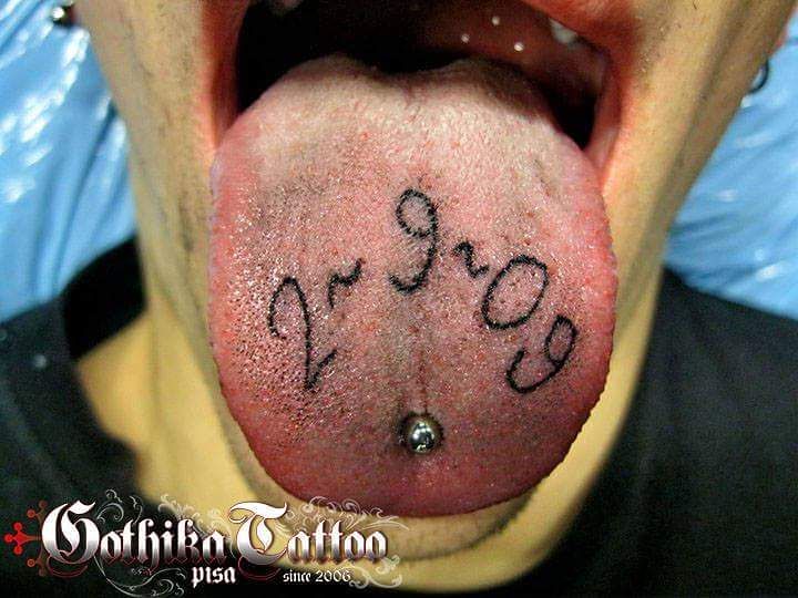 25 Real Tongue Tattoos That We Don't Have a Taste For