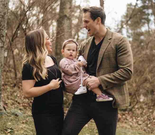 Shawn Johnson Expecting Baby #2!