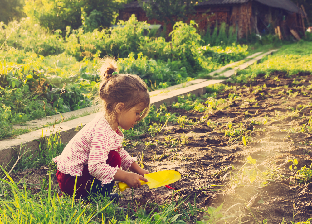 25 Novel Spring Baby Names for Girls Perfect for Springtime Babies