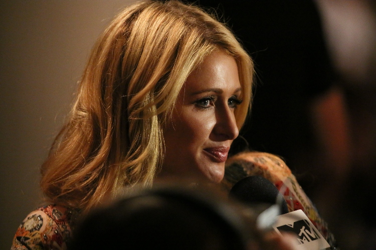 Paris Hilton Decides To Go Through IVF With Carter Reum