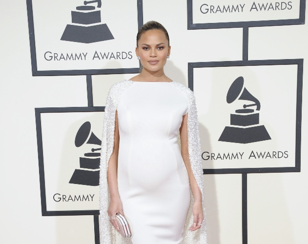 Chrissy Teigen Admits Endometriosis Surgery Was Rough