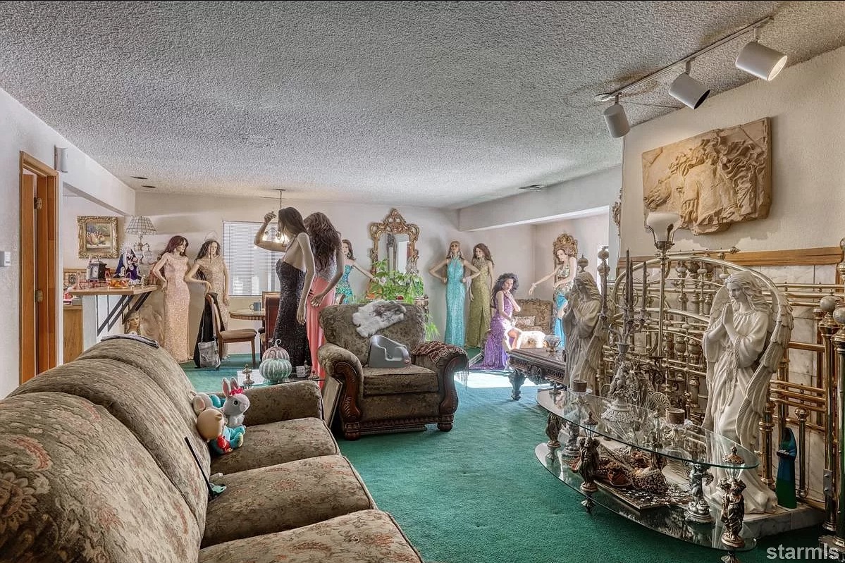 Would You Buy This Mannequin Murder House? 