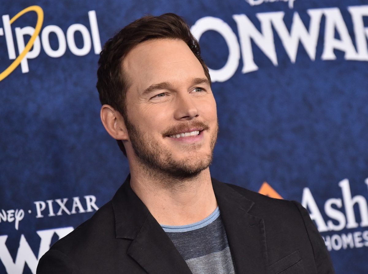 Chris Pratt Posts Selfie Of Son And 8-Month-Old Daughter