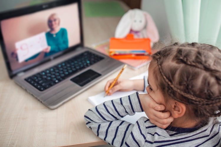 8-Year-Old Impersonates Mom Working From Home, Goes Viral