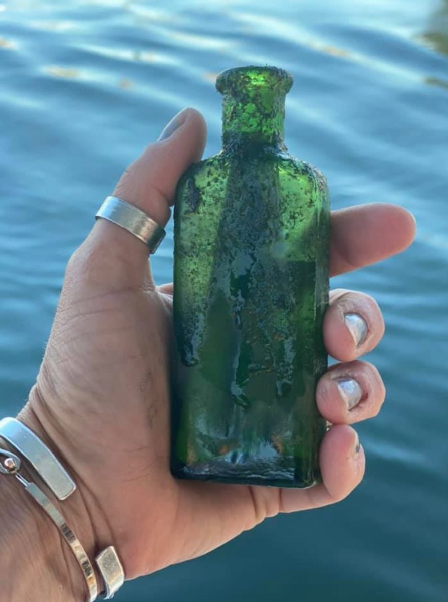 Diver Discovers Message In A Bottle Dating Back To 1926, Connects With Late Writer's Daughter