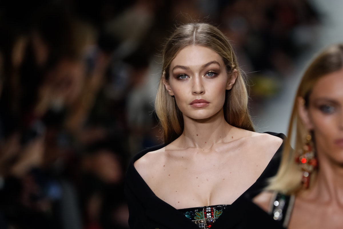 Gigi Hadid Pleads With Paparazzi In An Open Letter To Blur Out Baby Khai's Face