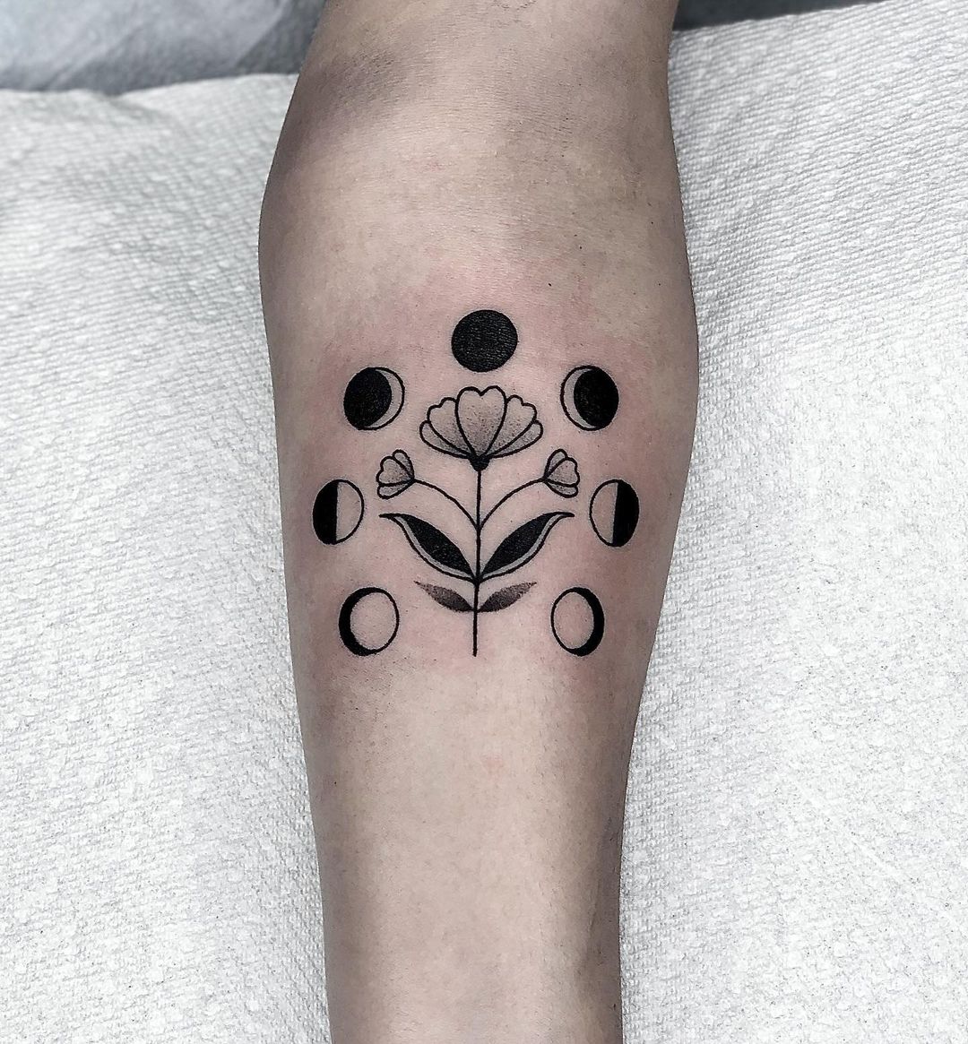 Moon Phases Tattoo Ideas 