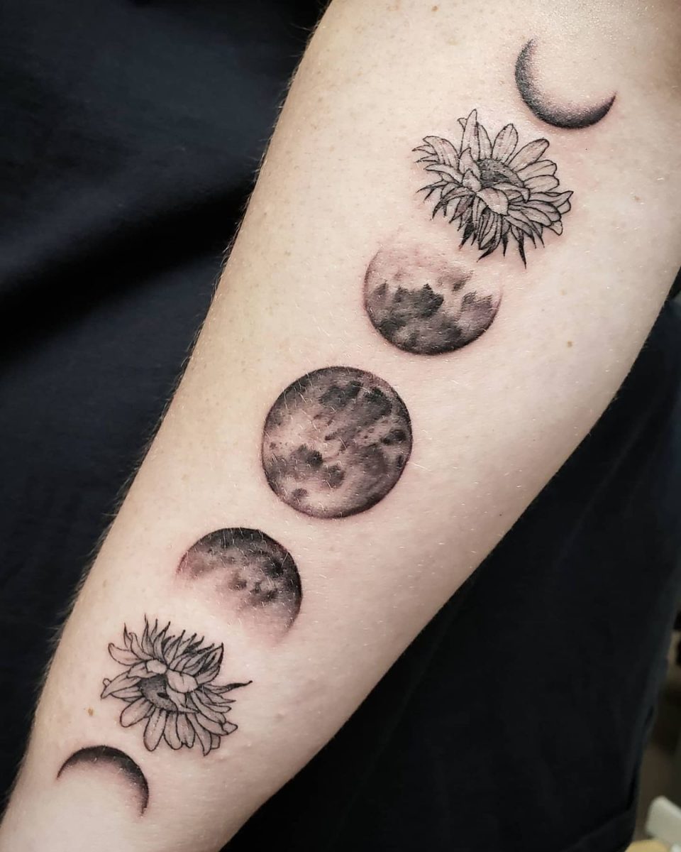 Moon Phases Tattoo Ideas 