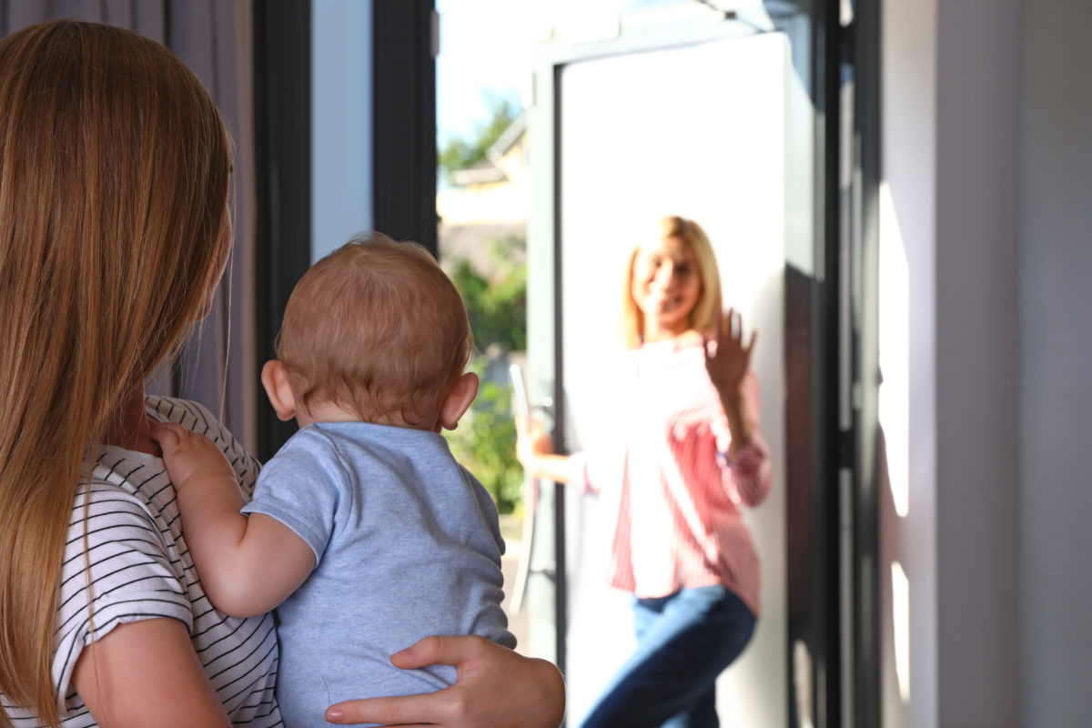 10 Life Hacks For Working Moms We Bet You Haven't Heard Of