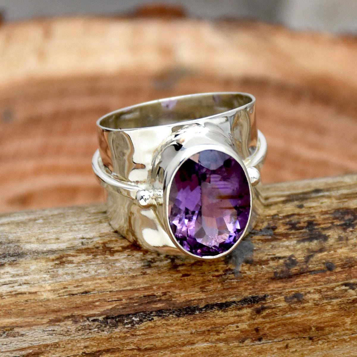 Beautiful Amethyst Rings: February Birthstone Rings