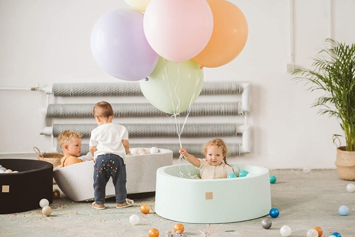 Find the Best Baby Ball Pit for Your Little One