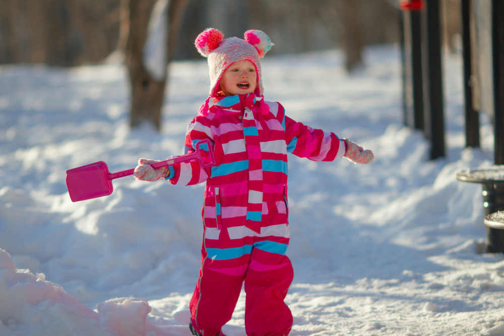 Cool Winter Names for Girls to Give to Your Snow Baby