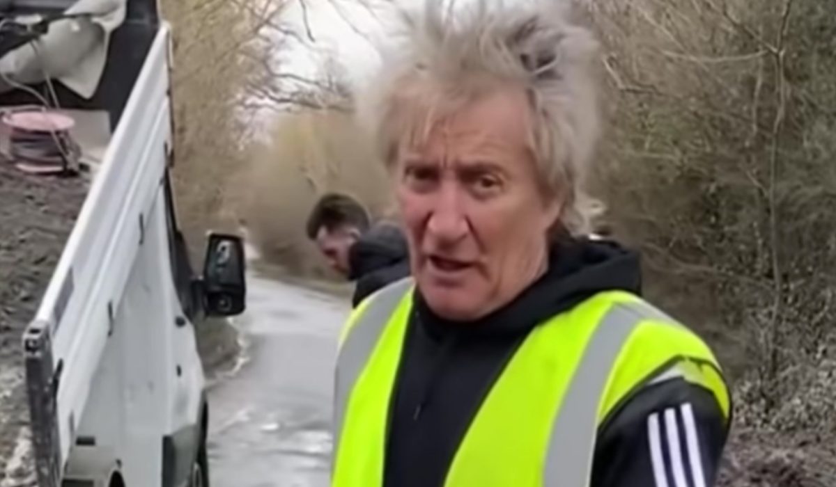 Rod Stewart Grabs A Shovel And Fixes Potholes Himself To Protect His Ferrari