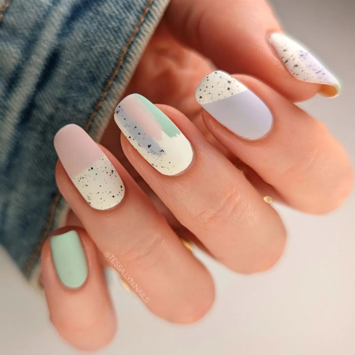 Easter Nails 