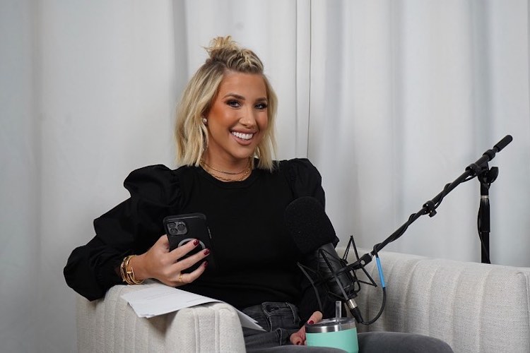 Savannah Chrisley Doubles Down on Imprisoned Parents' Innocence, Calls Process a 'Witch Hunt'