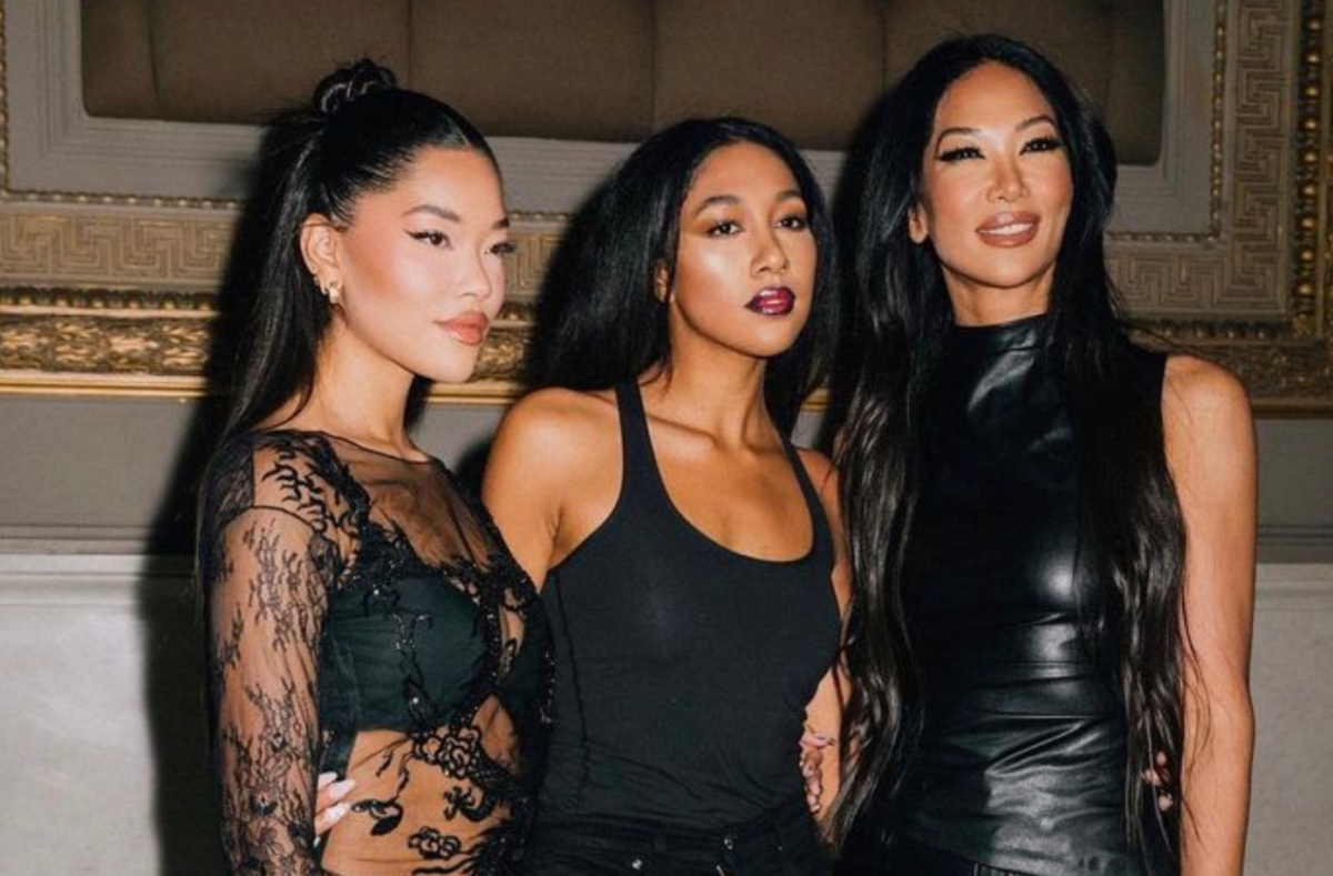 Kimora Lee Simmons Feuds With Ex-Husband, Russell Simmons, on Instagram: “Leave My Kids Alone”