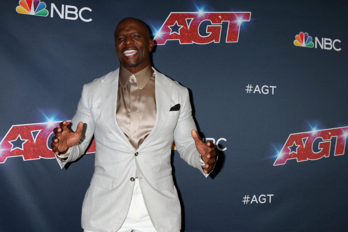 Billy Crudup and His Son Finally Meet Terry Crews After Finding Out They’re Related on ‘Finding Your Roots’ in April